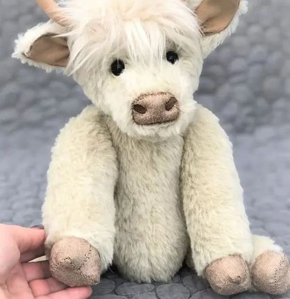 Sherum™ Highland Cow Plush Toy